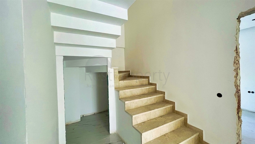 Квартира планировки 3+1 в районе Кемер - Анталия 