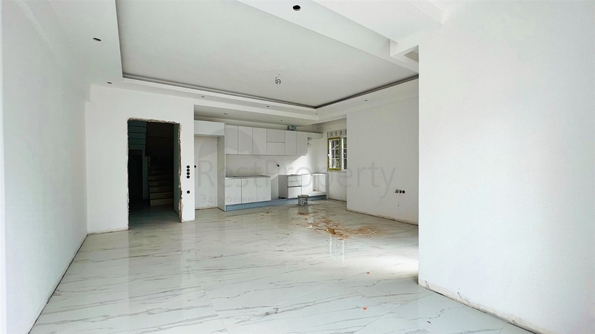 Квартира планировки 3+1 в районе Кемер - Анталия 