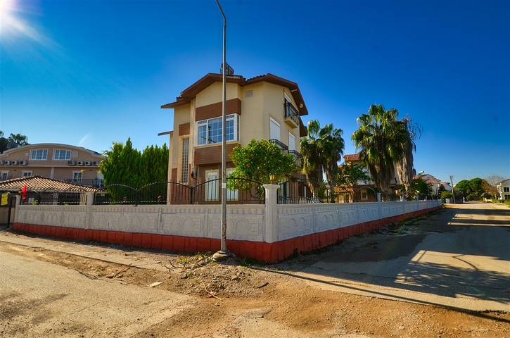 Вилла планировки 4+1 в районе Белек - Анталия