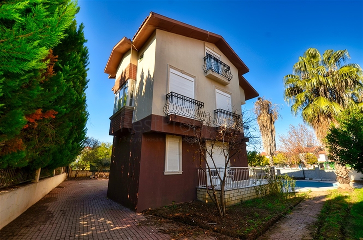 Вилла планировки 4+1 в районе Белек - Анталия