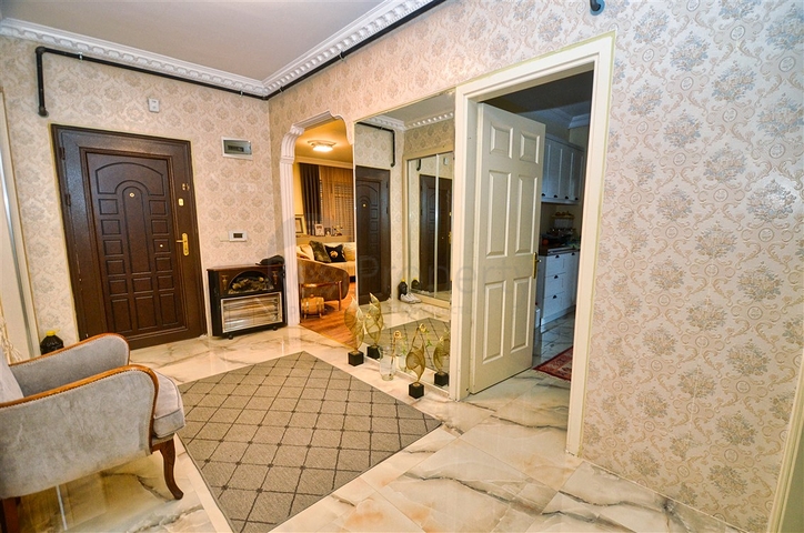 Квартира планировки 3+1 в микрорайоне Гюзельоба - Анталия 