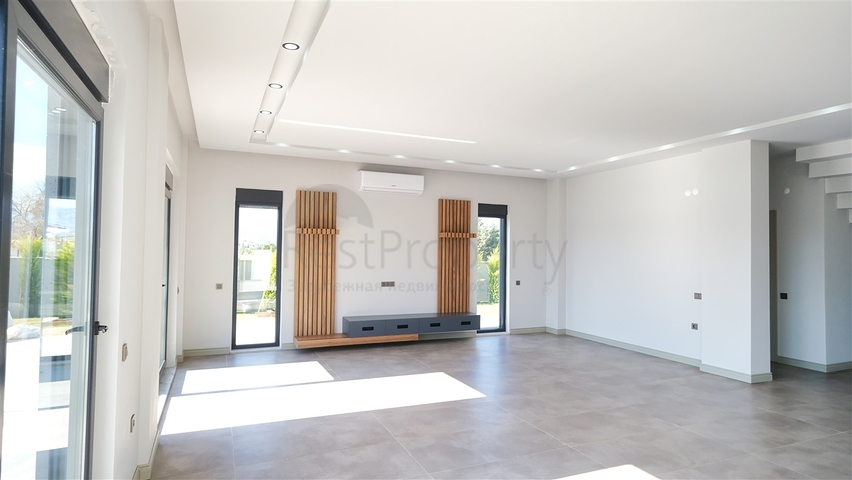 Вилла планировки 5+1 в районе Дошемеалты - Анталия 