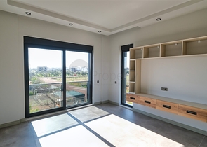 Вилла планировки 5+1 в районе Дошемеалты - Анталия 