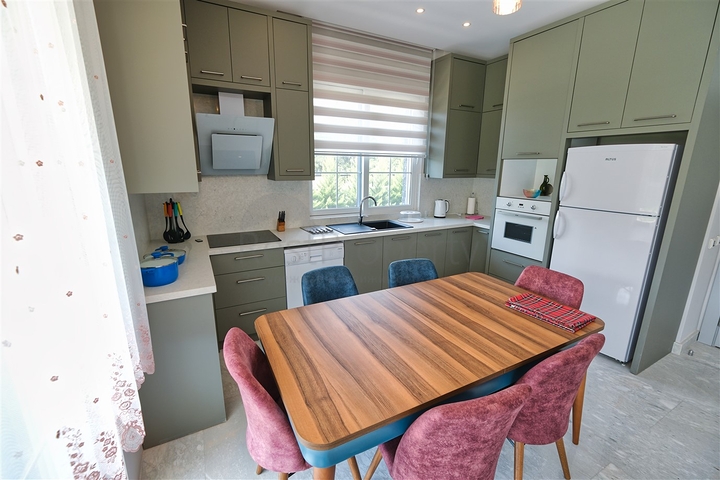 Вилла планировки 6+1 в районе Кемер - Анталия 