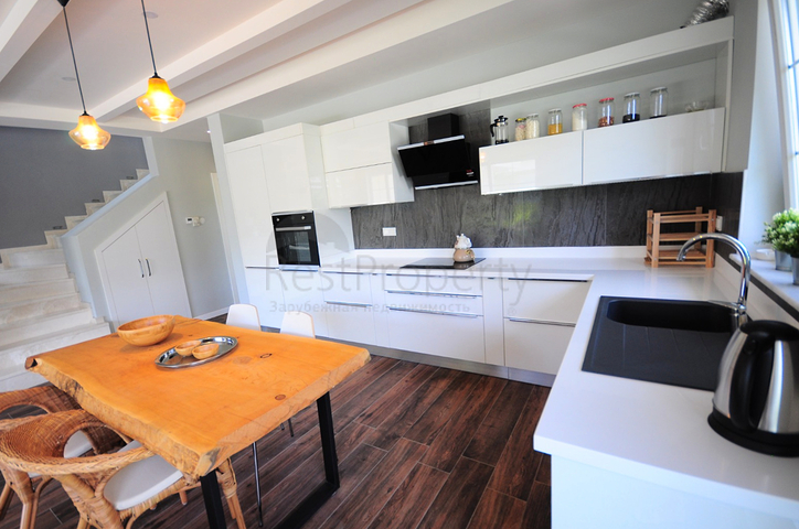 Вилла планировки 3+1 в районе Кемер - Анталия 