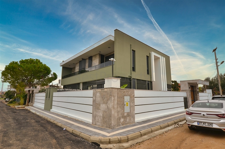 Вилла планировки 3+1 в районе Алтынташ - Анталия 