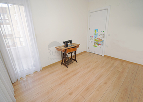 Квартира планировки 3+1 в микрорайоне Кызылтопрак - Анталия 