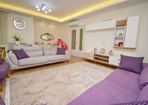 Квартира планировки 3+1 в микрорайоне Кызылтопрак - Анталия 