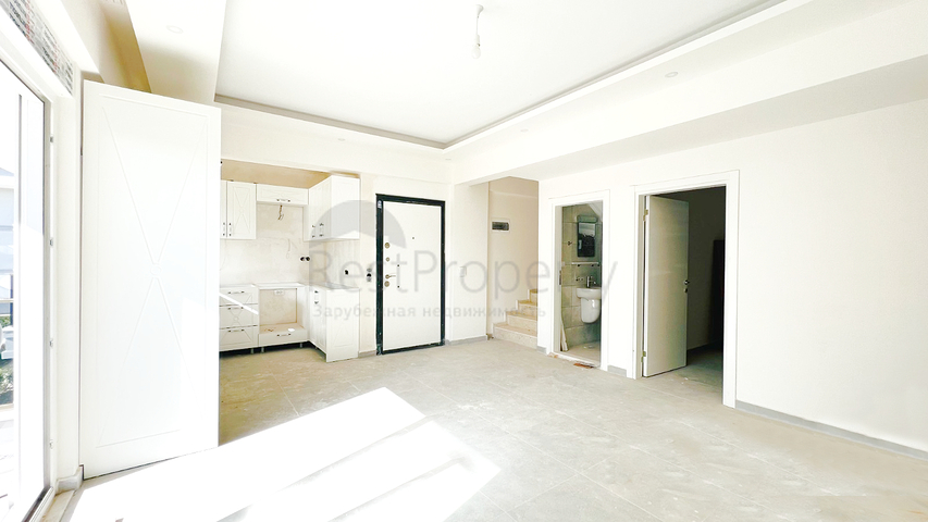 Квартира планировки 3+1 дуплекс в районе Кемер - Анталия 