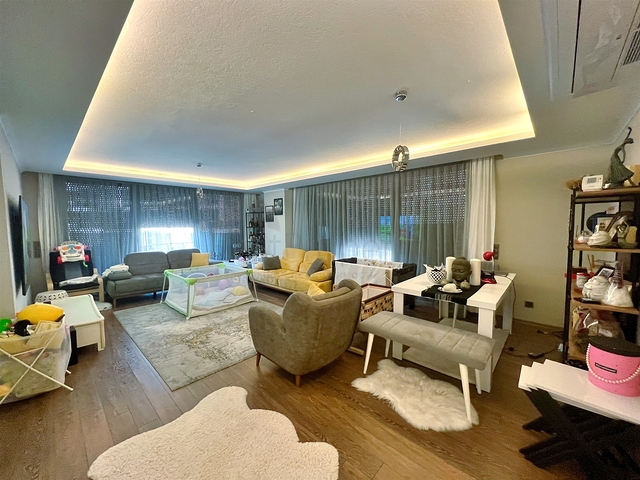 Квартира планировки 4+1 в районе Кепез - Анталия