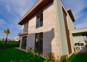 Вилла планировки 4+1 в районе Дошемеалты - Анталия