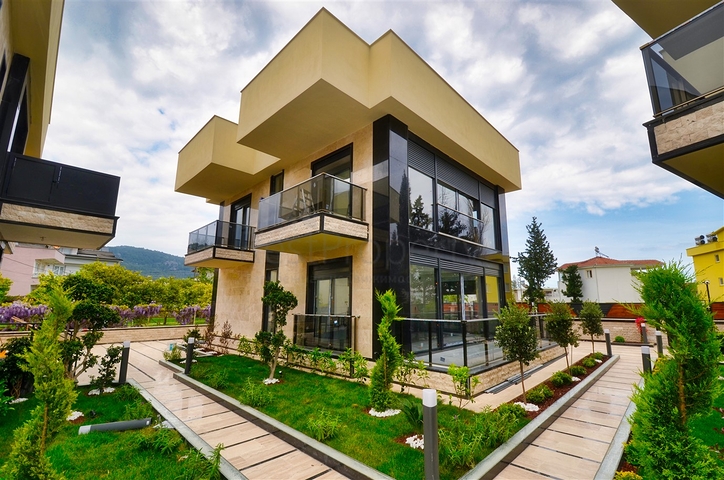 Виллы планировки 4+1 в районе Кемер - Анталия