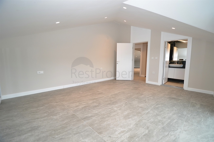 Виллы планировки 4+2 и 9+3 в районе Кемер - Анталия