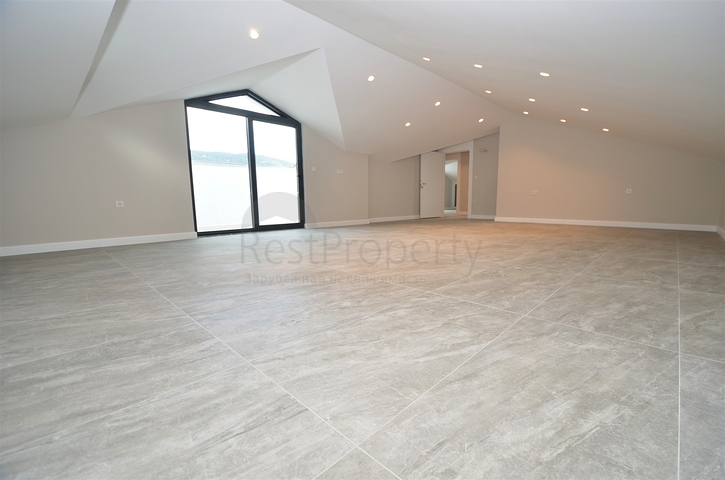 Виллы планировки 4+2 и 9+3 в районе Кемер - Анталия