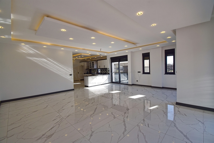 Вилла планировки 5+1 в районе Лара - Анталия