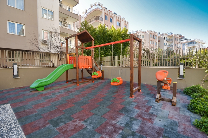 Квартира планировки 2+1 в центре города Анталия