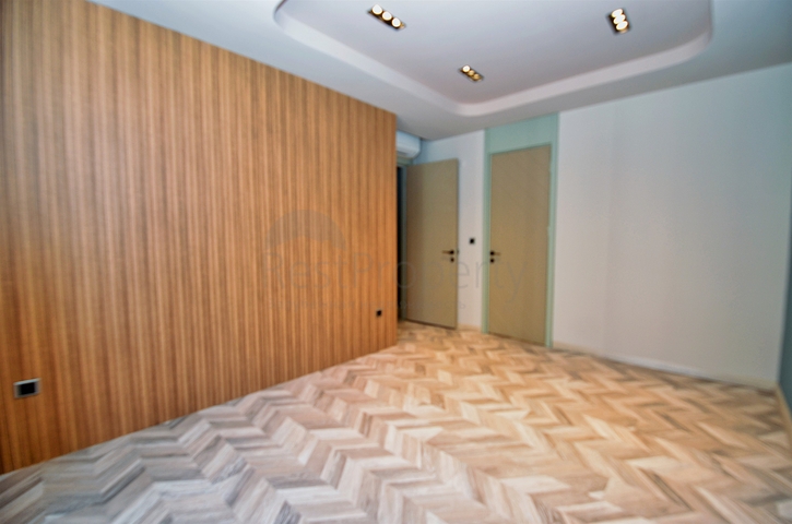 Квартира планировки 2+1 в центре города Анталия