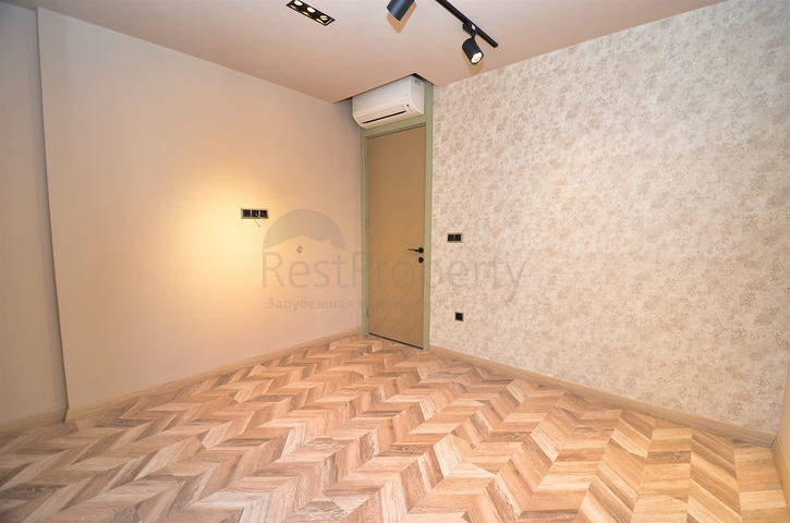 Квартира планировки 2+1 в центре города Анталия