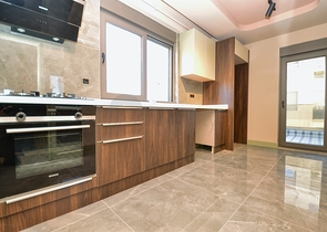 Квартира планировки 2+1 в центре города Анталия