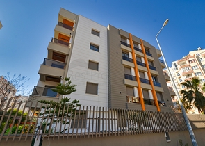 Квартира планировки 2+1 в центре города Анталия