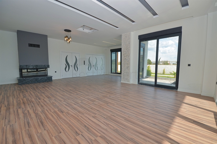 Вилла планировки 7+2 в районе Дошемеалты - Анталия