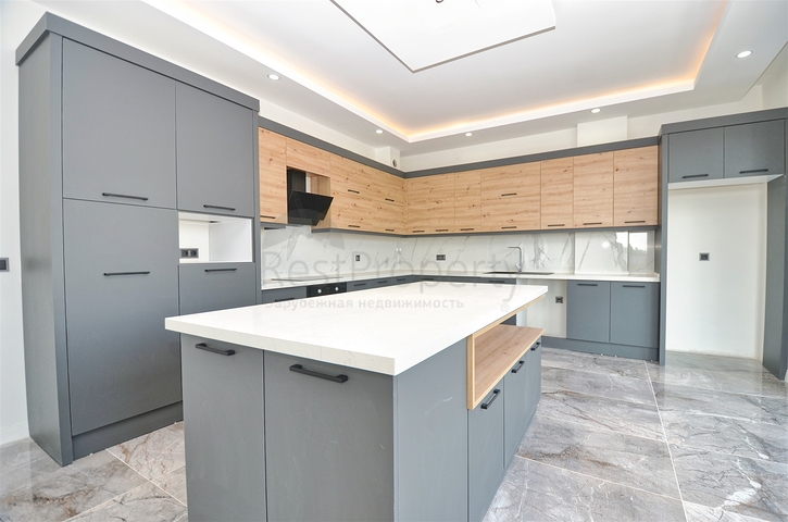 Вилла планировки 7+2 в районе Дошемеалты - Анталия