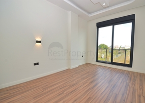 Вилла планировки 7+2 в районе Дошемеалты - Анталия