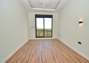 Вилла планировки 7+2 в районе Дошемеалты - Анталия