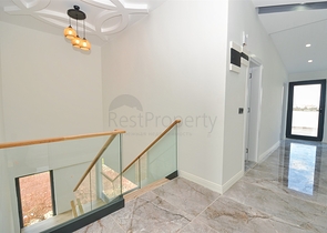 Вилла планировки 7+2 в районе Дошемеалты - Анталия