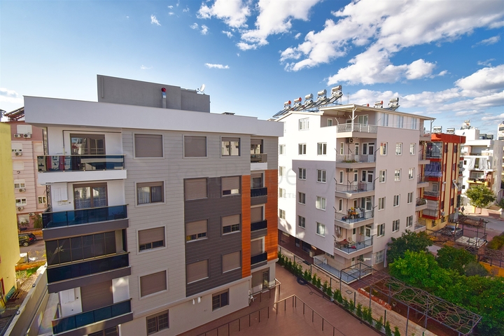 Квартира планировки 5+1 дуплекс в микрорайоне Енигюн - Анталия