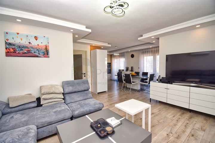 Квартира планировки 3+1 в микрорайоне Гюзельоба - Анталия