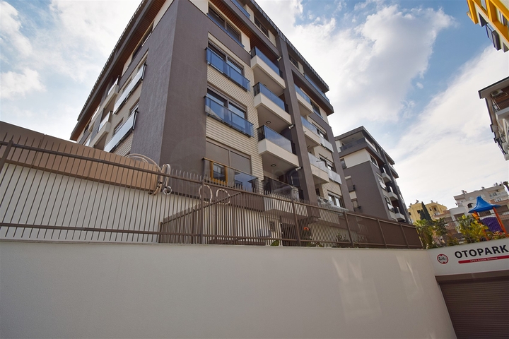 Квартиры планировки 4+1 в микрорайоне Кызылтопрак - Анталия 