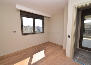 Квартиры планировки 4+1 в микрорайоне Кызылтопрак - Анталия 