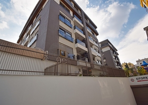 Квартиры планировки 4+1 в микрорайоне Кызылтопрак - Анталия 