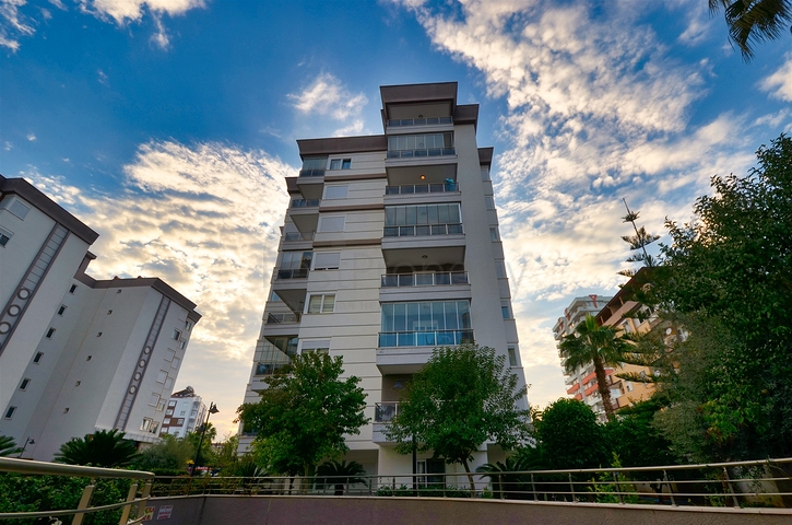 Квартира планировки 2+1 в микрорайоне Унджалы - Анталия 