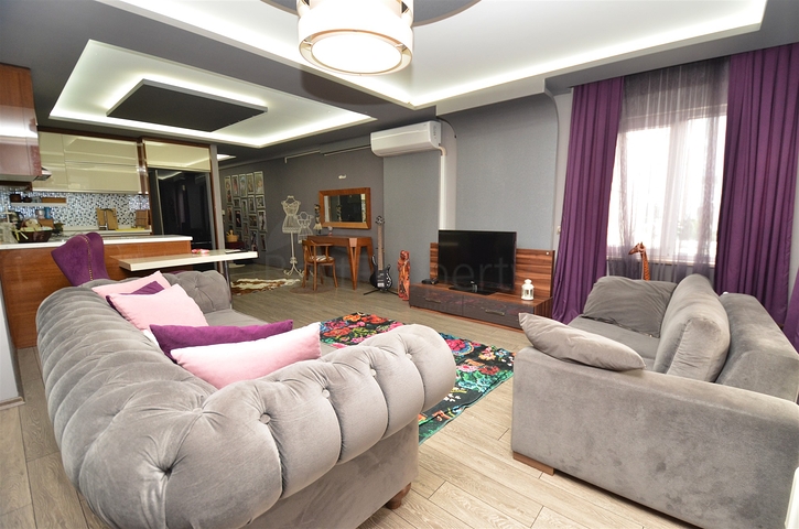 Квартира планировки 2+1 в микрорайоне Унджалы - Анталия 