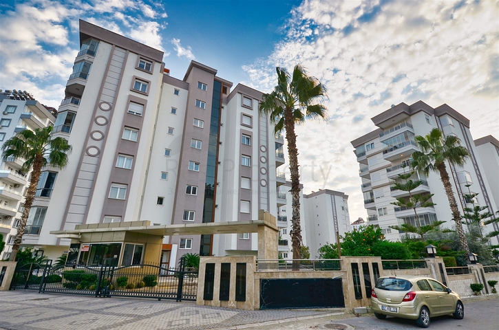 Квартира планировки 2+1 в микрорайоне Унджалы - Анталия 