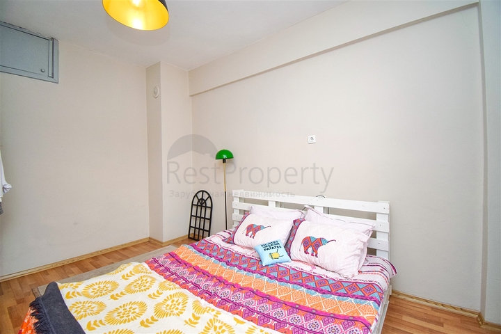 Квартира планировки 2+1 в центре города Анталия 