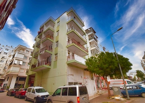 Квартира планировки 2+1 в центре города Анталия 