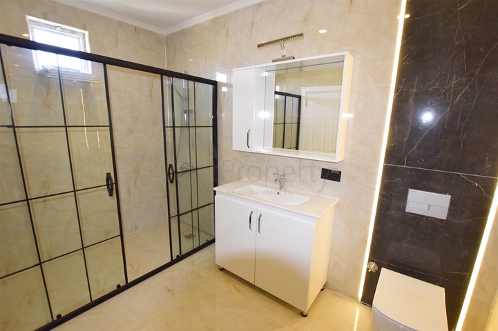 Вилла планировки 8+1 в районе Белек - Анталия 