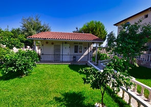 Вилла планировки 8+1 в районе Белек - Анталия 