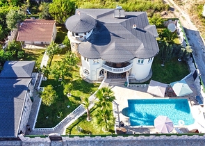 Вилла планировки 8+1 в районе Белек - Анталия 