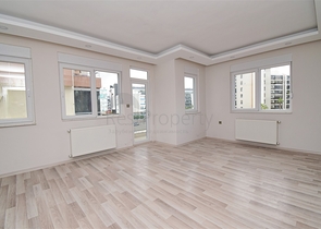 Квартиры планировки 2+1 в центре города Анталия 