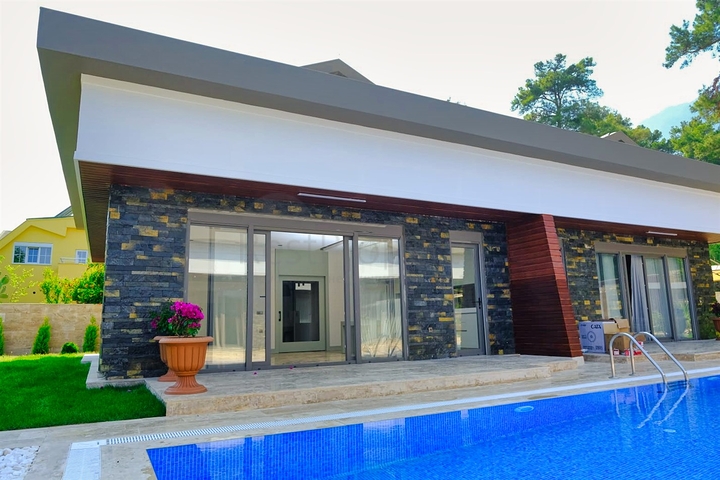 Вилла планировки 4+1 в микрорайоне Асланбуджак - Анталия