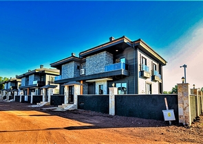 Виллы планировки 4+1 в районе Дошемеалты - Анталия 