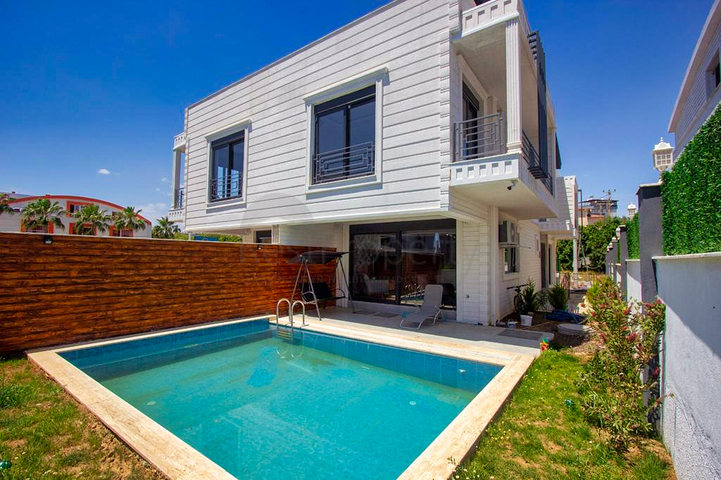 Вилла планировки 5+1 в микрорайоне Гюзельоба - Анталия 