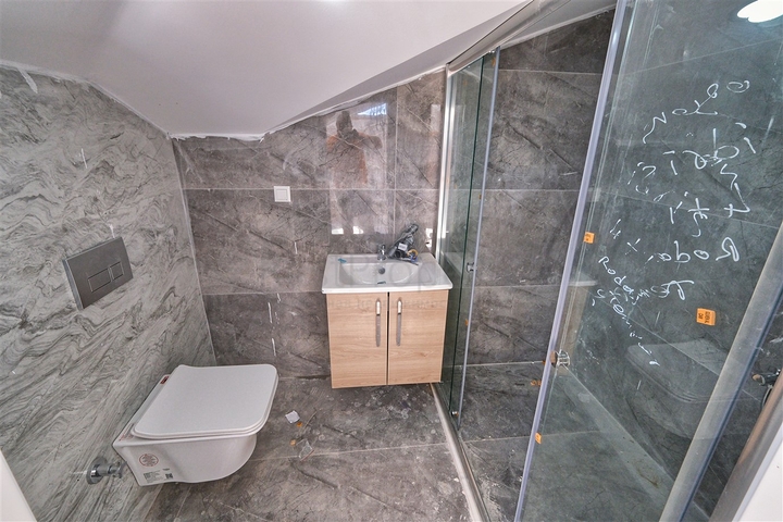 Квартиры планировки 1+1 и 3+1 в районе Кемер - Анталия 