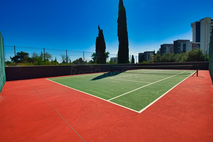 Квартира планировки 4+1 дуплекс в микрорайоне Гюзельоба - Анталия