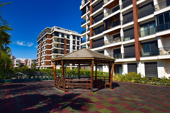 Квартира планировки 4+1 дуплекс в микрорайоне Гюзельоба - Анталия