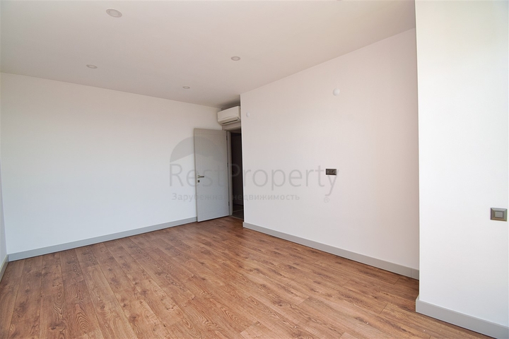 Квартира планировки 4+1 дуплекс в микрорайоне Гюзельоба - Анталия